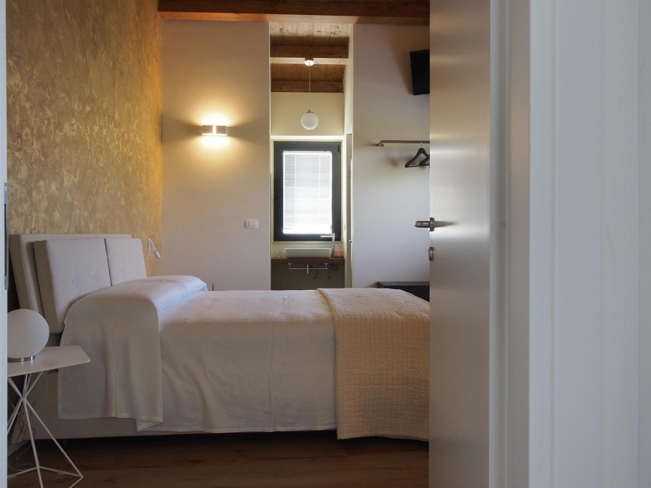 La Foresteria Di Golden Grapes Naro Exterior photo